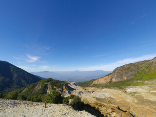 Photo of hills and valleys in the morning in Indonesia