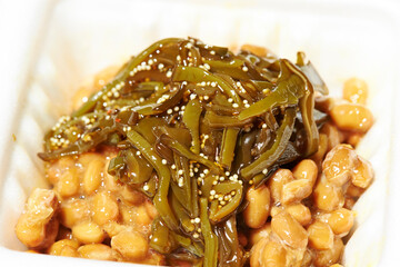 Seaweed on top of fresh raw natto