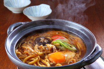 味噌煮込みうどん