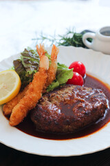 ハンバーグランチ