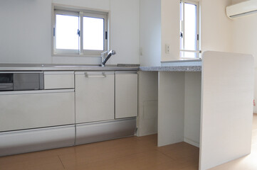 アパートの小さなキッチン