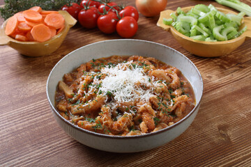 trippa in salsa di pomodoro e formaggio