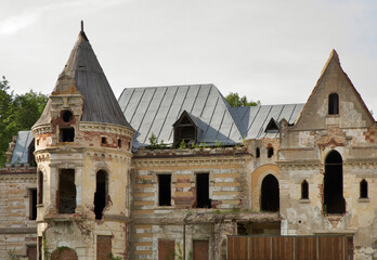 Main house of Khrapovitsky manor at Murotsevo village near Sudogda. Russia