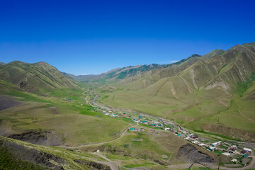 Fototapeta na wymiar View of the village of Richa and the mountains in Dagestan