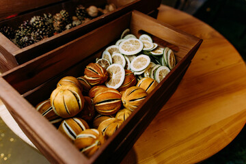 dried lemons citrus sliced ​patterned wreath decoration