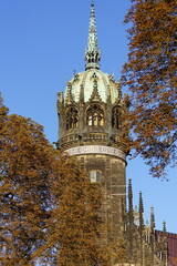 Fototapeta na wymiar Der Turm der Schlosskirche in Lutherstadt Wittenberg