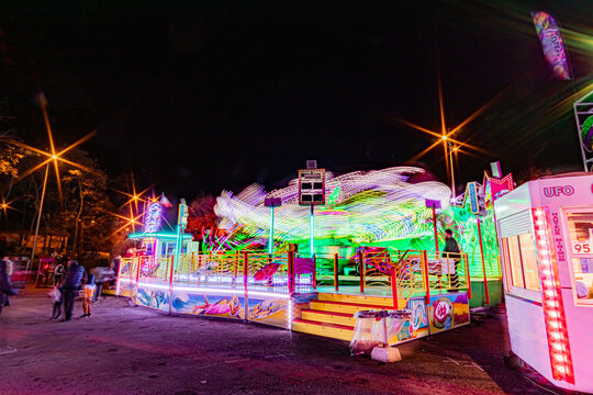 Lumineuse f&ecirc;te foraine