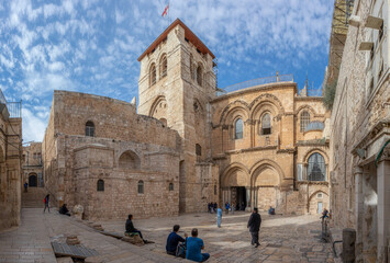 Naklejka premium Courtyard of the Church of the Holy Sepulcher in Jerusalem.