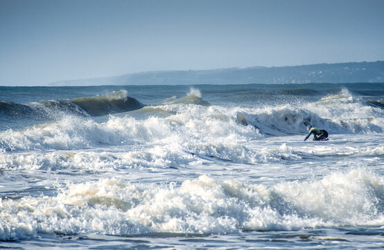 Surfista a Focene.