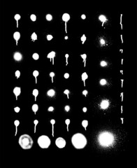Graffiti spray dots and lines. splatter paint spray and smudge effect. shape set