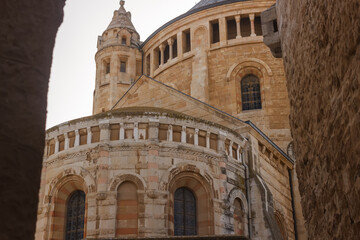 Fototapeta na wymiar Cathedral of St. Jacob in the Old City of Jerusalem.