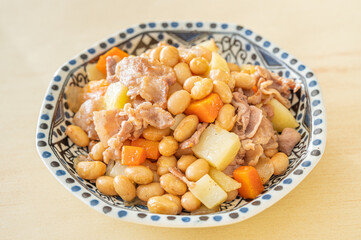 ポークビーンズ　コンソメ