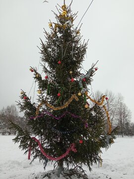 decorated christmas tree