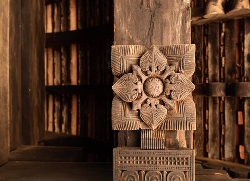 Traditional wood carvings of Embekka Devalaya