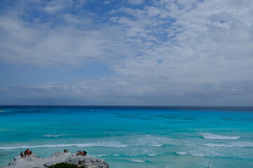Mexico Punta Cancun Zona Hotelera - Playa chac mool - Chac Mool Beach panoramic view - obrazy, fototapety, plakaty