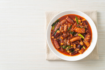 Stir-fried squid or octopus with Korean spicy sauce