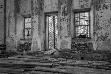 Fototapeta na wymiar interior of an abandoned orthodox church