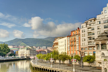 Fototapeta na wymiar Bilbao cityscape, HDR Image