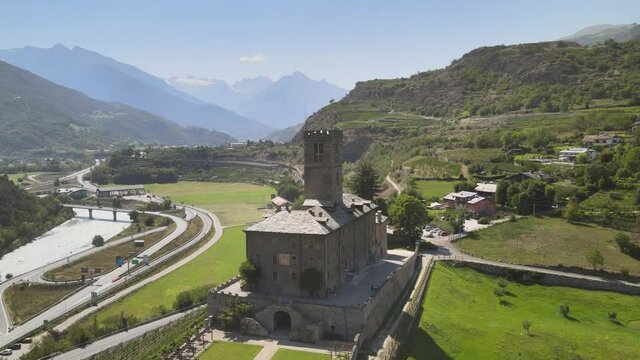 Valle d&rsquo;Aosta is known for the iconic, snow-capped peaks the Matterhorn, Mont Blanc, Monte Rosa and Gran