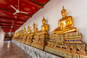 Many buddha statue in temple, Wat Pho Bangkok, Thailand