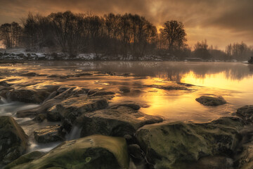 Winter sunrise on the river © Mariusz