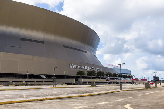 Mercedes-Benz Superdome, parking lot, and Smoothie King Center on August 29, 2020 in New Orleans, LA, USA