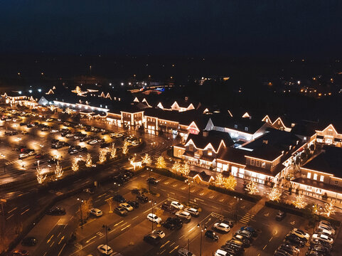 night christmas view of Kildare Village Outlet Shopping