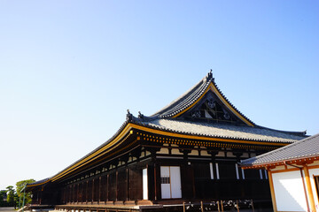 Fototapeta na wymiar Traditional Temple, Sanjusangendo or Rengeo-in in Kyoto, Japan - 日本 京都 蓮華王院 三十三間堂 