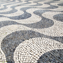 Cobblestone pavement pattern in Lisboa