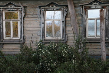 Fototapeta na wymiar vintage windows