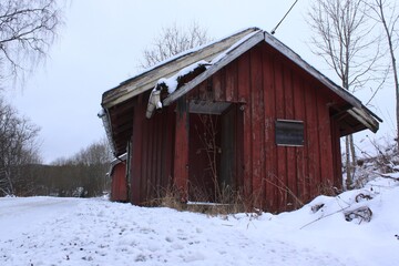 old and dilapidated wooden building - Bogstad Gård