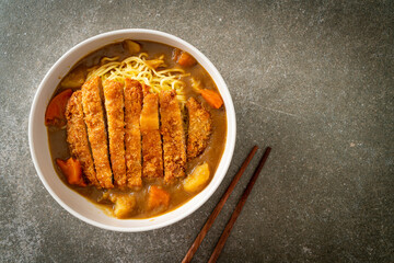 curry ramen noodles with tonkatsu fried pork cutlet