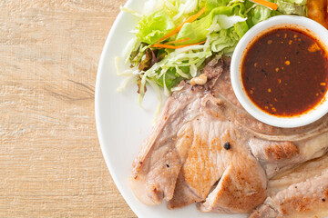 grilled pork chop steak with Thai spicy dipping sauce