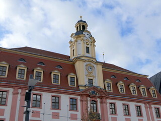 Fototapeta na wymiar Rathaus in Weißenfels in Sachsen Anhalt
