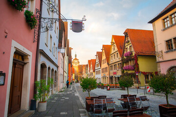 Germany, Rothenburg, fairy tale town, street, outdoor cafe