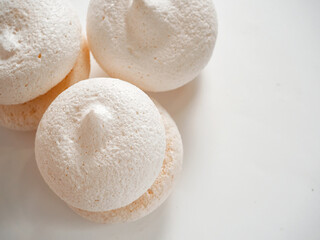 Fototapeta na wymiar sweet pastry with cream close up 