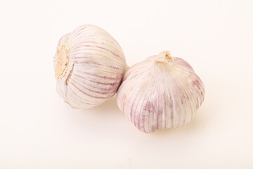 Obraz premium Fresh ripe and tasty garlic