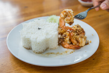Rice with Stir Fried Shrimp with Garlic and White Pepper