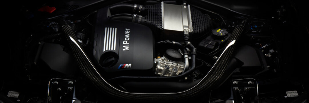 Engine BMW M3 30 Jahre Edition - Limited edition 500 cars produced to celebrate the 30th anniversary of M3 production. Engine R6, 450hp. Katowice, Poland- 12.03.2016