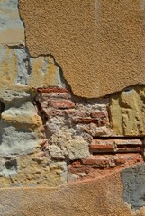 Mur abimé, différents matériaux