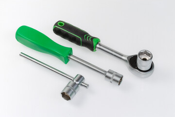 Ratchet wrench, nut driver and T-handle with hexagonal sockets