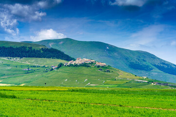 Piano Grande di Castelluccio, mountain and rural landscape