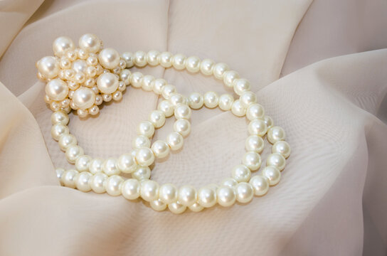 Vintage Brooch And Pearls