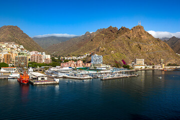 Fototapeta na wymiar Santa Cruz de Tenerife, Canary islands