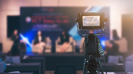 Presentation with a professional digital camera at the meeting room, live concept, video...