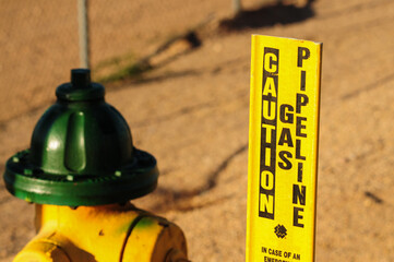 Yellow warning marker labeled 