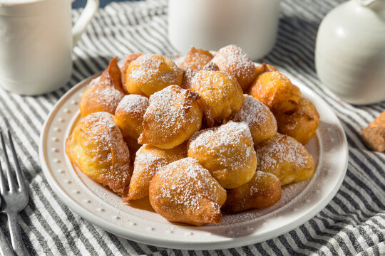 Homemade Italian Zeppole Donuts