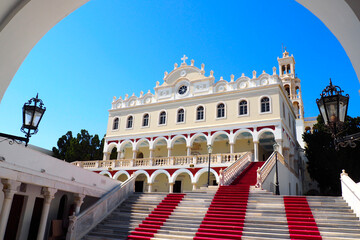 Fototapeta premium superb Panaghia Evangelistria cathedral overlooking Tinos, famous Cyclades island, in the heart of the Aegean Sea