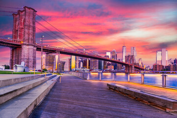 Fototapeta premium New York City, Brooklyn Bridge - United States of America