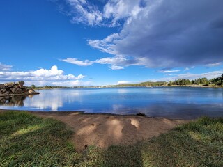 Fototapeta premium lake and sky